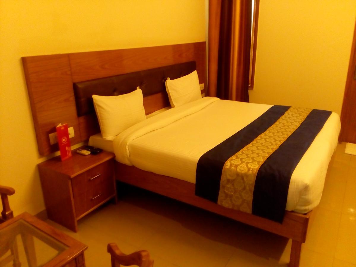 نويدا Red Carpet Hotels المظهر الخارجي الصورة